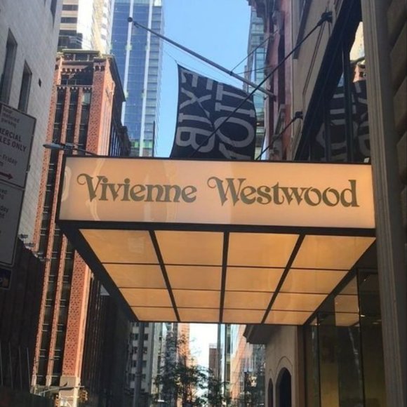 Meet your Posher, Aashna - Picture 1 of 1